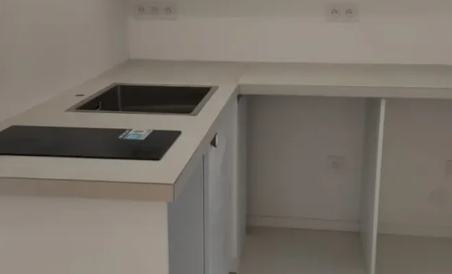 Rénovation complète d'un studio avec optimisation d'espace à Antibes, Antibes, ARENO